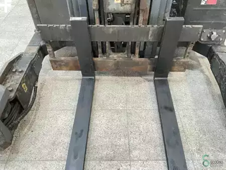 Diesel truck 2008  Moffett  (6)