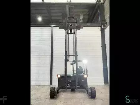 Diesel truck 2008  Moffett  (8)