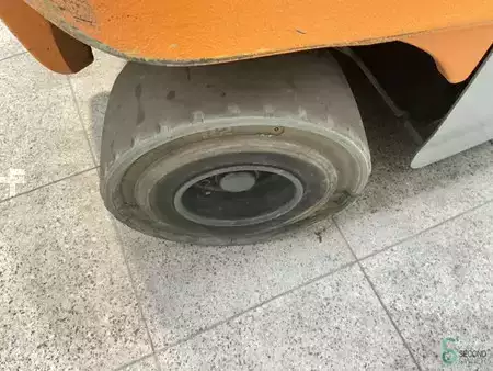 Eléctrica de 4 ruedas 2019  Still RX60-50 (20)