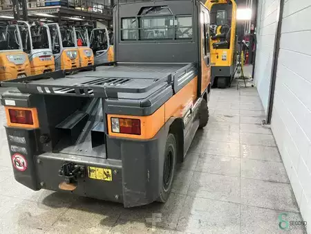 Schlepper 2014  Still R07-25 (6)