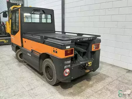 Schlepper 2014  Still R07-25 (7)