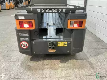 Schlepper 2014  Still R07-25 (8)