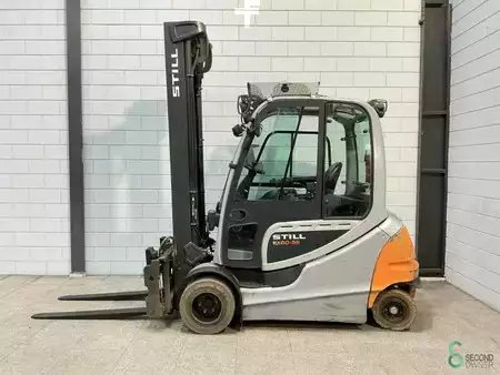 Eléctrica de 4 ruedas 2019  Still RX60-35 (1)