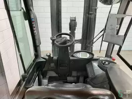 Eléctrica de 4 ruedas 2019  Still RX60-35 (12)