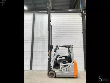 Chariots électriques à 4 roues 2019  Still RX20-16L (8)