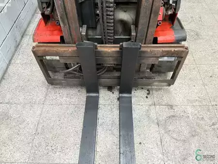Eléctrico - 4 rodas 2001  Linde E18P (5)