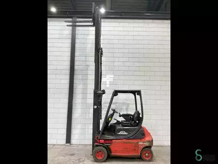 Eléctrico - 4 rodas 2001  Linde E18P (8)