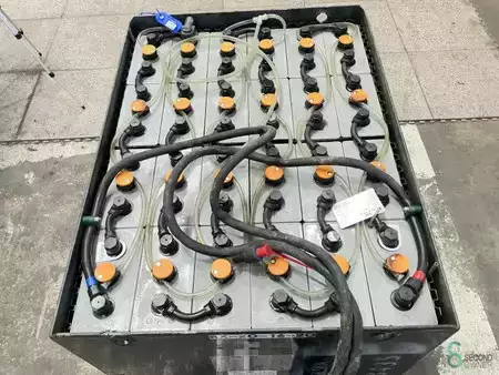 Chariots électriques à 4 roues 2020  Still RX20-16 (13)