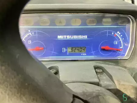 LPG heftrucks 2008  Mitsubishi FG30N (9)