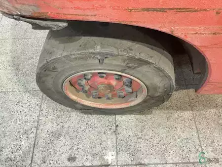 Carretilla elevadora diésel 2005  Linde H 50 D (394) (18)