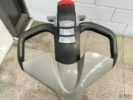 Apilador eléctrico 2018  Still EXV20 (10)