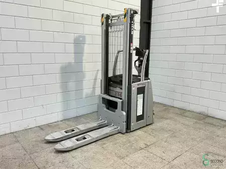 Apilador eléctrico 2018  Still EXV20 (3)