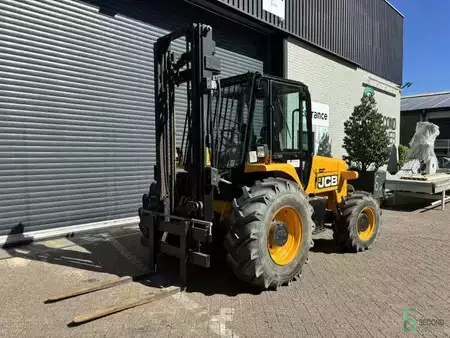 Empilhador diesel 2010  JCB  (2)