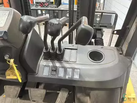 Diesel truck 2018  TCM FD 40 T 8 (12)