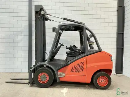 Chariots élévateurs diesel 2007  Linde H 50 D (394) (1)