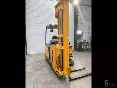 Recogepedido vertical 2005  Jungheinrich EFX 413 (3)