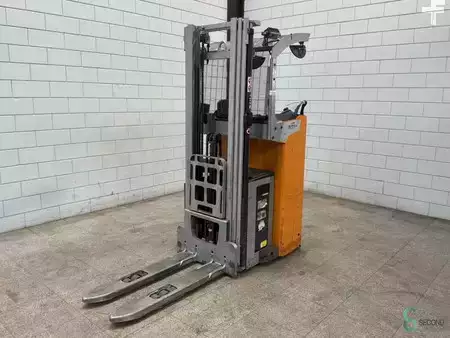 Stacker pedestre 2020  Still FXV14N (23)