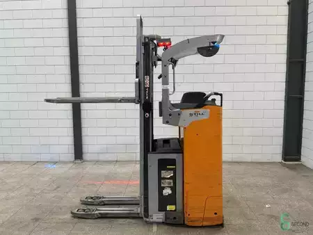 Stacker pedestre 2020  Still FXV14N (9)
