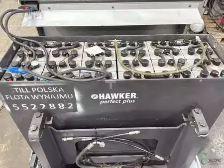 Reach Trucks 2018  Still FM-X20 (10)