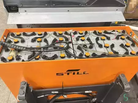 Chariots à mât rétractable 2017  Still FM-X20 (12)