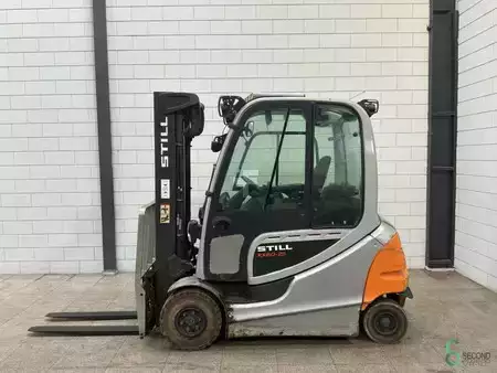 Chariots électriques à 4 roues 2018  Still RX60-25L (1)