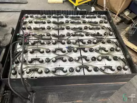 Chariots électriques à 4 roues 2018  Still RX60-25L (13)