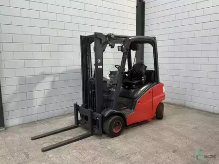 LPG heftrucks 2009  Linde H16T-01 (3)