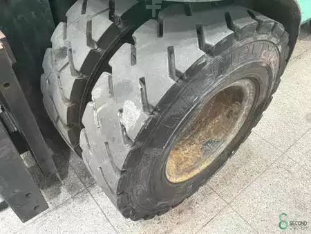 Dieselový VZV 2005  Mitsubishi FD50K (16)