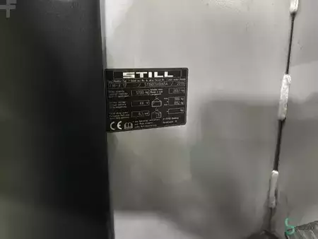 Carretilla retráctil 2019  Still FM-X17 (9)