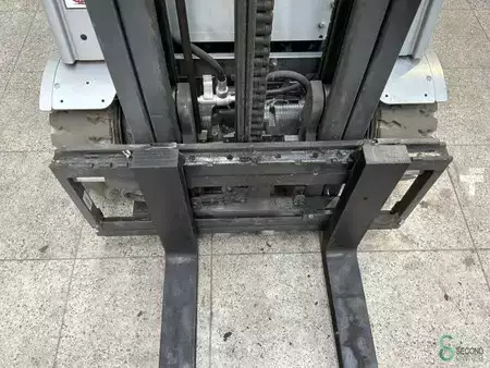 Eléctrica de 4 ruedas 2019  Still RX20-16 (4)