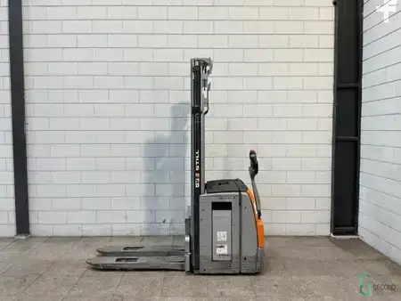 Apilador eléctrico 2021  Still EXV20 (1)