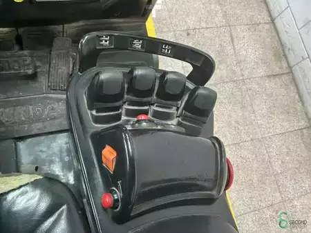 Elektro čtyřkolový VZV 2016  Hyundai 25BH 9 (12)