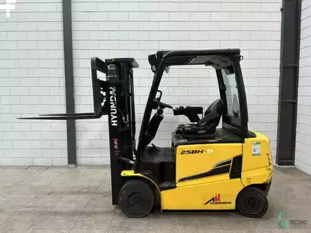 Elektro čtyřkolový VZV 2016  Hyundai 25BH 9 (7)