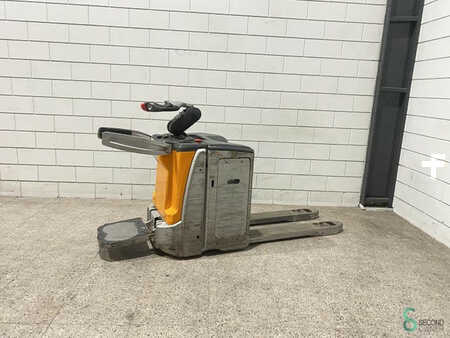 Niederhubwagen 2019  Still EXH-SF20 EXH (1)