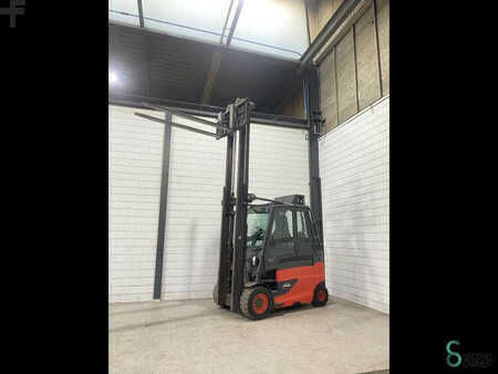 Eléctrico - 4 rodas 2013  Linde E50HL-01 E (11)
