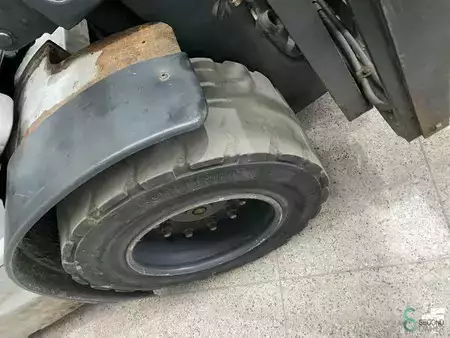 Eléctrica de 4 ruedas 2007  Still RX60-40 (18)