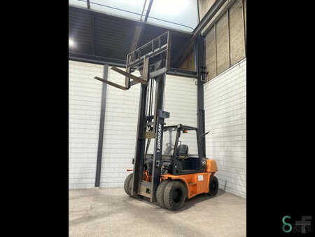 Empilhador diesel 2008  Doosan D70S-5 (3G) 5 (D) (9)