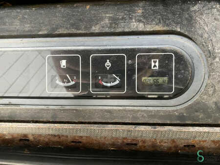 Diesel heftrucks 2004  Yale GDP 25 RF GDP (7)