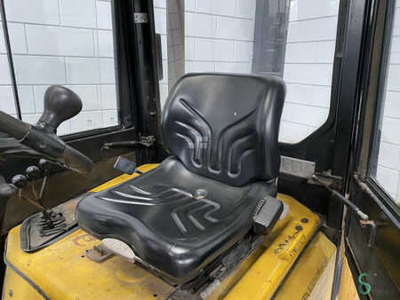 Diesel heftrucks 2004  Yale GDP 25 RF GDP (8)