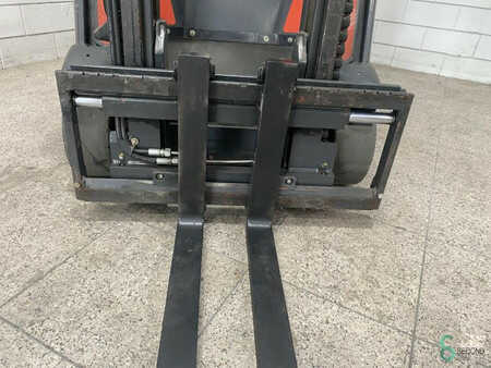 Eléctrico - 4 rodas 2012  Linde E16H-01 E (13)