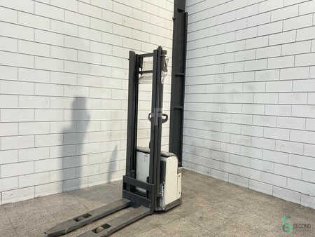 Stapelaars 2012  Atlet PS125TV359 (3)