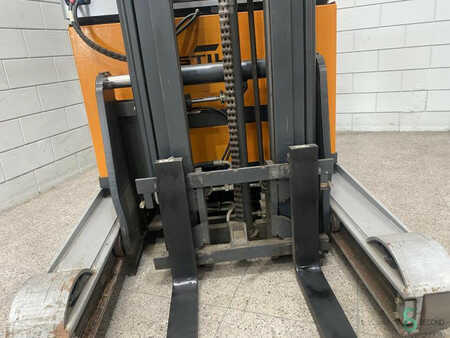Reach Trucks 2016  Still FM-X14 FM-X (3)