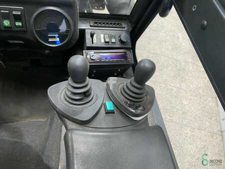 Elektro 4 Rad 2010  Linde E 30 E (10)