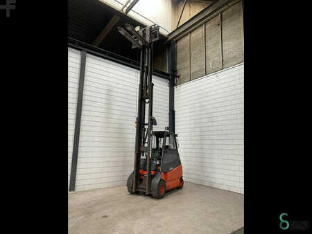Elektro 4 Rad 2010  Linde E 30 E (13)