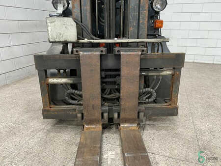 Elektro 4 Rad 2010  Linde E 30 E (2)