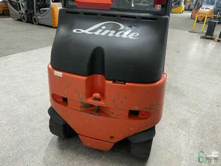 Elektro 4 Rad 2010  Linde E 30 E (7)