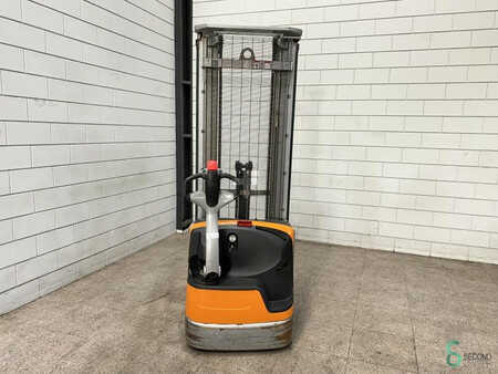 Stacker pedestre 2018  Still EXV14 EXV (3)