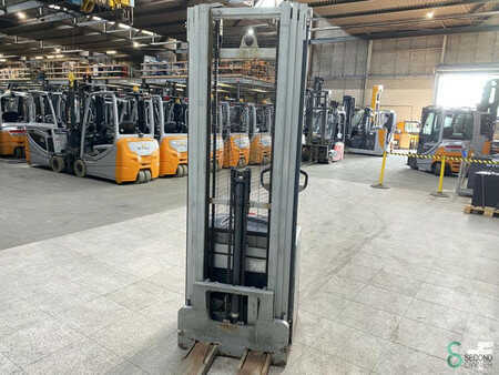 Stacker pedestre 2018  Still EXV14 EXV (4)