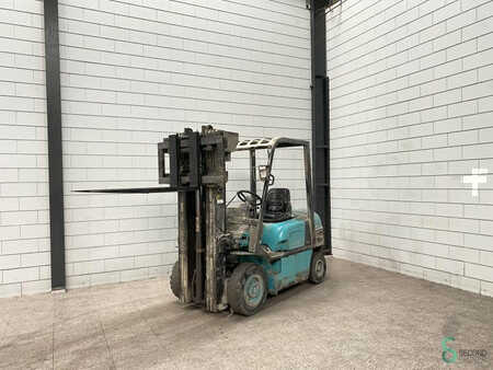 Dieselstapler - Patria FD25 FD (5)