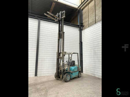 Dieselstapler - Patria FD25 FD (6)